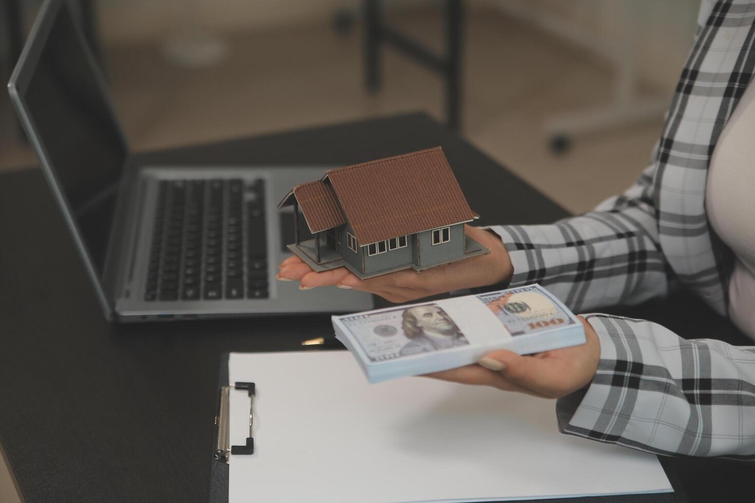 Loan for Commercial Land Purchase: Secure Funding with Hylux Mortgage